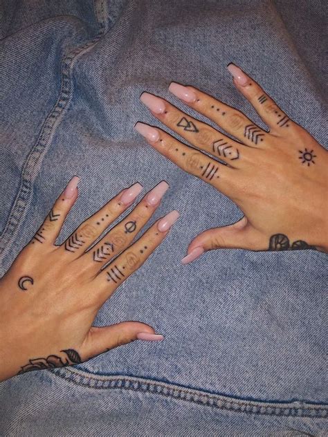 Tattoo Design For Girls Tattoodesignwomensmall Simple Hand Tattoos Hand And Finger Tattoos