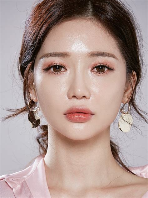 Makeup Look Korean Alat Kecantikan Makeup