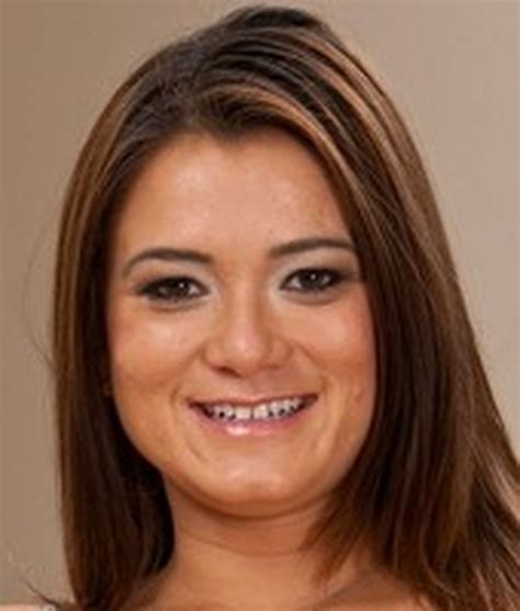 Последние твиты от bernarda pera (@bernarda_pera). Cece Stone | Wiki & Bio | Everipedia