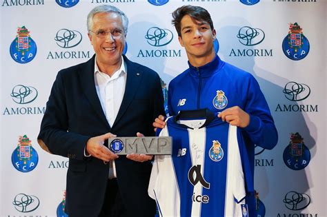 Vitinha Porto