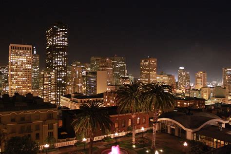 Is It Safe To Walk In Downtown San Francisco At Night? 2