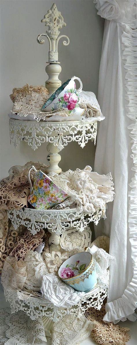 Remarkably Pretty Shabby Chic Bedroom Layout As Well As Style Tips
