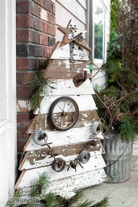 Check spelling or type a new query. 15 Rustic Farmhouse Christmas Decorations | DIY Home Sweet ...