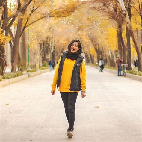 ژست عکاسی دخترانه ایرانی کامل مولیزی