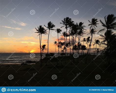 Sunrise In September In Wailua Bay On Kauai Island Hawaii Stock Photo