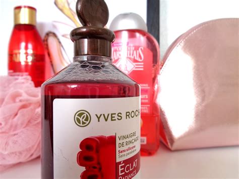 Le Vinaigre de rinçage d'Yves Rocher : brillance du cheveu assurée