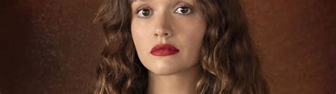 3840x1080 Resolution Olivia Cooke Face 2020 3840x1080 Resolution