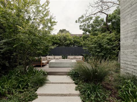 Feldman Architecture Integrates The Sanctuary House Into Lush Silicon