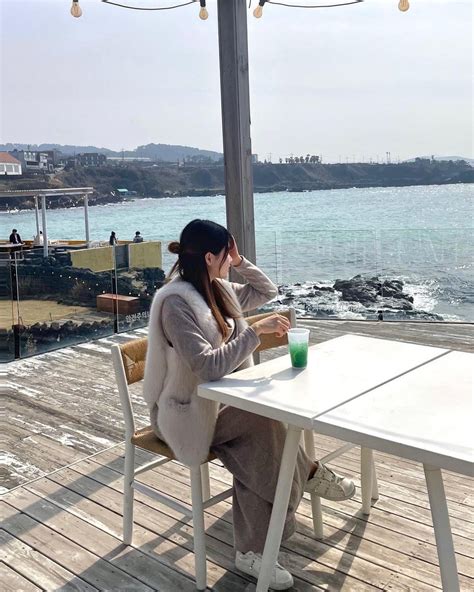 9 Must Visit Cafes In Jeju Visit These Instagrammable Coffee Shops On