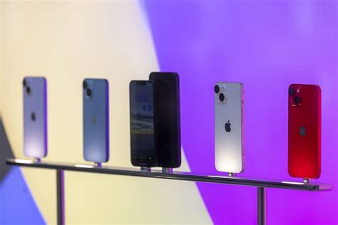 Apple Wins Appeal To Quash The Uks Mobile Stranglehold Probe Bloomberg