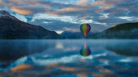 Hot Air Balloon 4k Wallpaper Lake Hayes Queenstown New Zealand