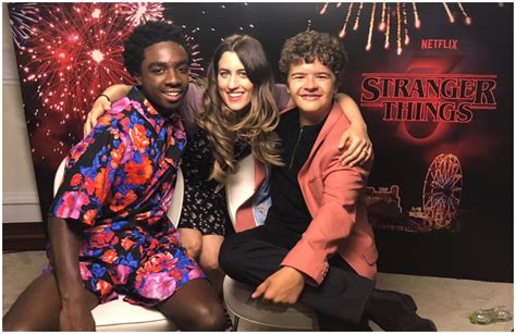caleb mclaughlin and gaten matarazzo protagonists of the tv serie stranger things 3