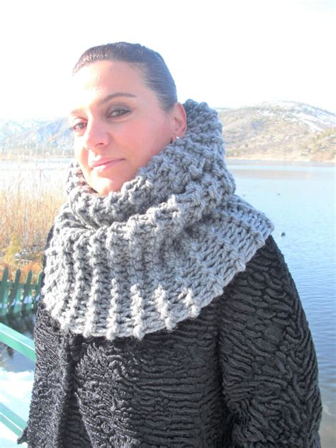Knitting PATTERN Outlander Inspired Claire S Cowl Etsy