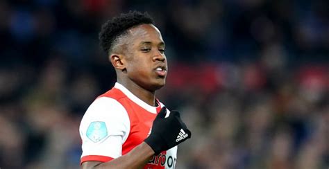 Luis sinisterra, 22, from colombia feyenoord rotterdam, since 2018 left winger market value: Sinisterra doet een boekje open: 'Ik heb het nog nooit zo ...