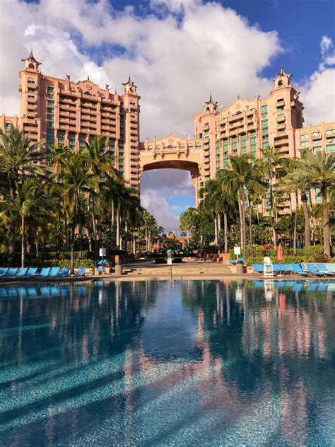 The Royal Towers At Atlantis Hotel Review Meko Valentino Travel And Lifesyle Blog Atlantis