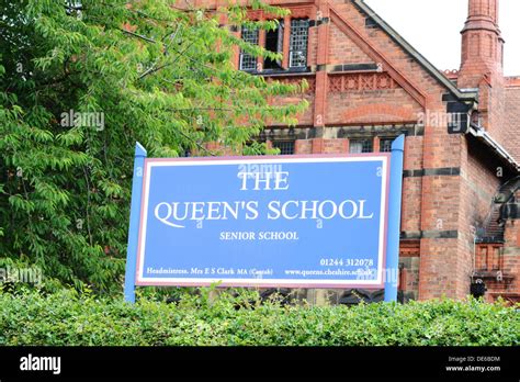 The Queens School Hi Res Stock Photography And Images Alamy