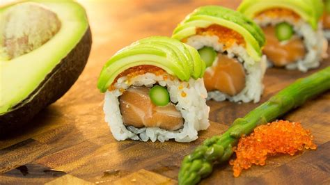 Flying Tiger Sushi Roll Salmon Avocado Roll