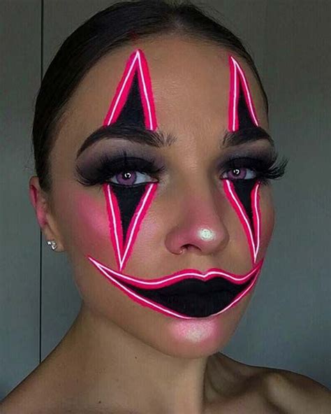 63 Trendy Clown Makeup Ideas For Halloween 2020 Stayglam Increíble
