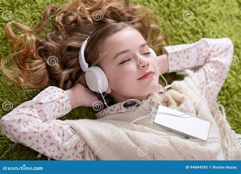Cute Little Girl Listening Music Stock Image Image Of Face Energy
