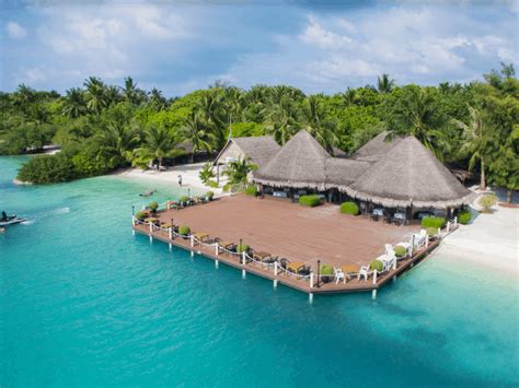 Adaaran Select Hudhuranfushi Surf Resort Lohis Stoked Surf Adventures