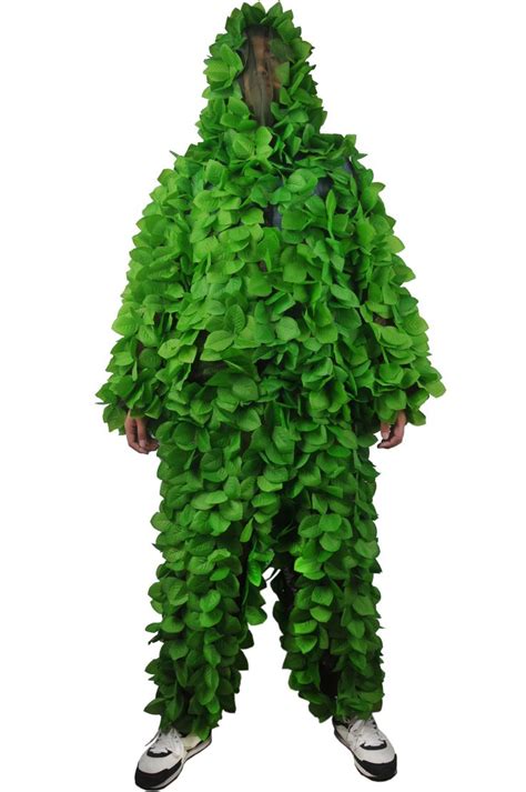 This Green Leaves Camouflage Suit Hunting Ghillie Suit Is Flying Off