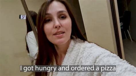 Mommy Another Pizza Delivery Guy Didnt Expect Me To Offer My Pussy