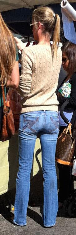 Threadsgorgeous Blonde Milf In Tight Jeans With A