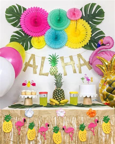 tropical party luau party hawaiian party theme summer party flamingo pineap… decoracion