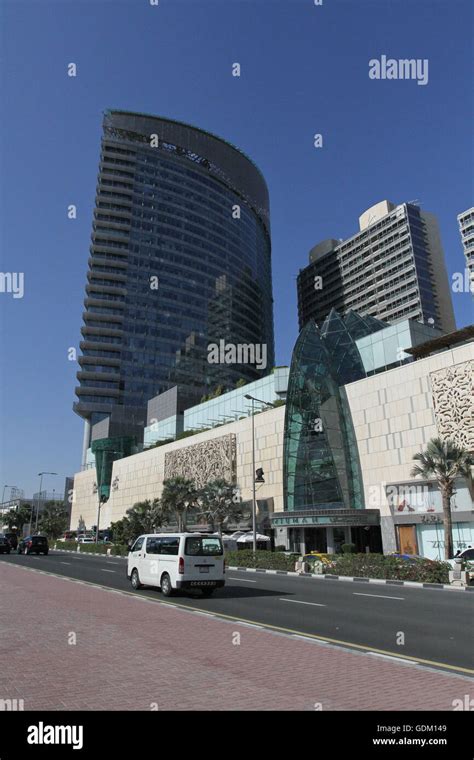 Burjuman Shopping Centre Dubai Uae Stock Photo Alamy