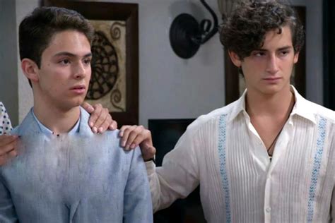 Televisa Come A A Promocionar S Rie Protagonizada Por Adolescentes Gays