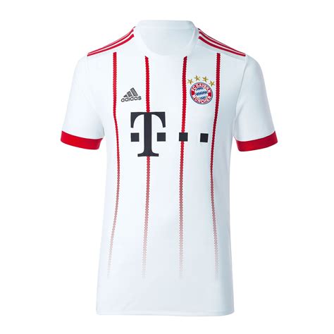 Possui tecnologia que retém o suor, eliminando o calor se ajustando ao corpo, proporcionando conforto nos movimentos. Bayern de Munique apresenta sua nova camisa para Liga dos ...