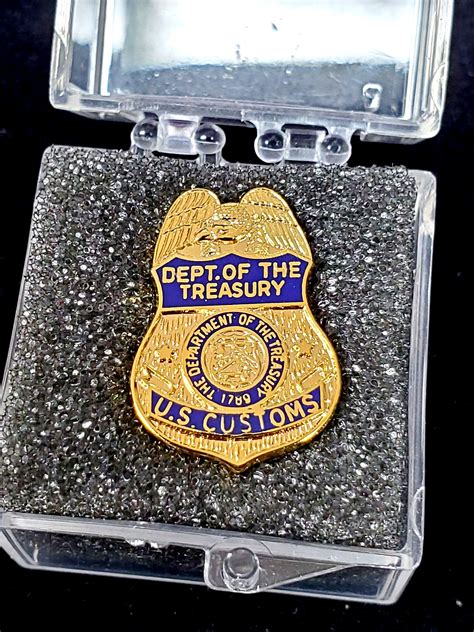 U S Customs Tie Tack Collectors Badges Com