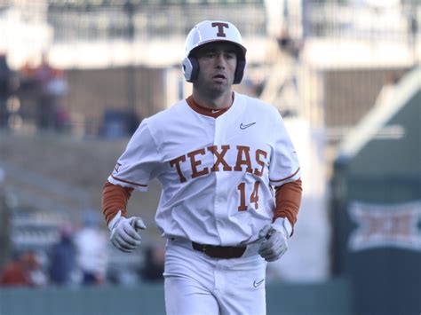 no 2 longhorns rebound from rough road trip sweep series against incarnate word the daily texan