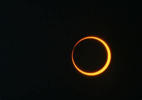 o que é um eclipse solar anular o fenômeno acontece no dia 14 de outubro e pode ser visto em
