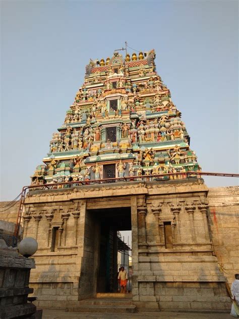 Sholinghur Lakshmi Narasimha Swamy Temple Details Timings