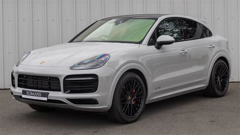 2020 Porsche Cayenne Gts Coupé Crayon Walkaround And Interior