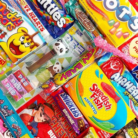 Candy Subscription Monthly Sweet Treats In 2021 Candy Types Of