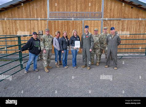 Terapia equina assistita immagini e fotografie stock ad alta