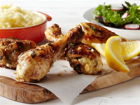 Learn more about our real, including use it to make outrageously juicy meals like our parmesan crusted chicken! Chicken Drumsticks | Chicken drumsticks, Chicken drumstick ...