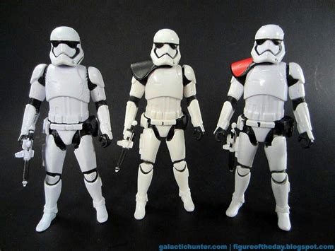 Every First Order Stormtrooper Variant And Rank Star Wars Amino