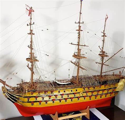 Large Wooden Ships Model Hms Victory La Timonerie Antiquités De
