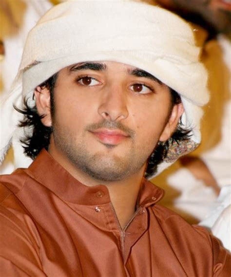 محمد بن راشد يصل العاصمة الأردنية عمان مع الوفد المرافق له لحضور القمة العربية (تويتر). بعد عدة قصص حب:ولي عهد دبي "حمدان بن محمد بن راشد"المعروف ...