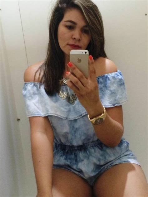 INFORME GERAL ITABUNA Vereadora tem fotos íntimas divulgadas no WhatsApp