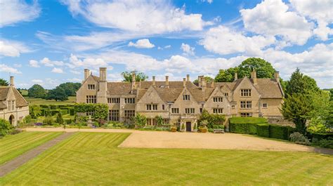 Historic Northamptonshire Manor Owned By The Queens Cousin Under Offer