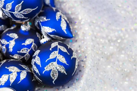 Blue Christmas Balls Wallpapers High Quality Download Free