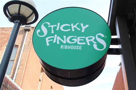 Sticky Fingers Ribhouse In Chattanooga Tennessee Have Kids Will