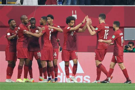 Thousands Of Qatar Fans Appear To Leave World Cup Opener At Half Time