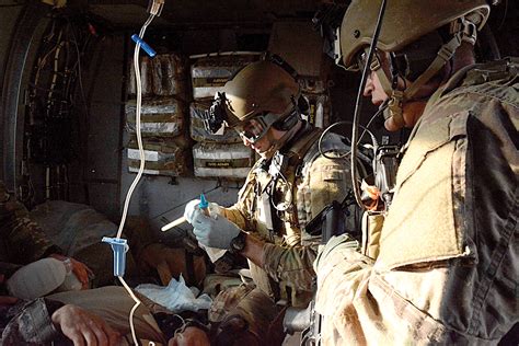 Combat Medics Train To Save Lives In Any Situation Fort Carson