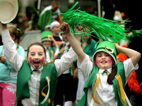 St Patricks Day Parade Returns To Downtown St Charles St Charles