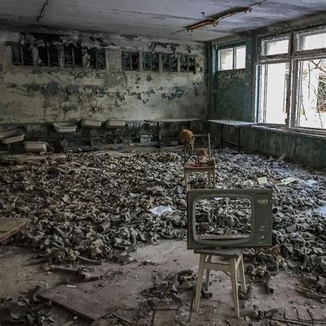 Tons of awesome chernobyl hbo wallpapers to download for free. Chernobyl Poster: 30+ Printable Posters (Free Download) em ...